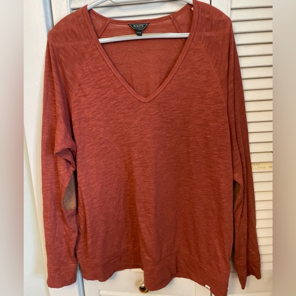 Roots Women's Rust V-Neck Top - Picture 3 of 3